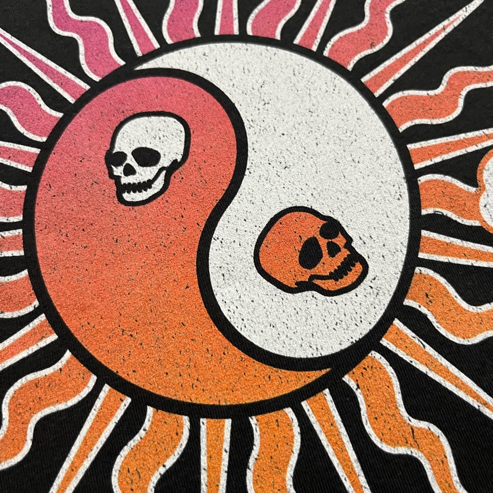 🎸 '23 Dirty Heads Band Yin & Yang Skull Tropical Huntington Beach CA Grey Tee - Picture 7 of 12